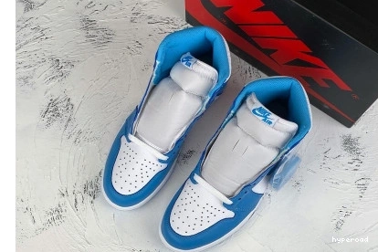 Hyperoad - RETRO OG JORDAN AIR 1 HIGH 'UNC' 1025